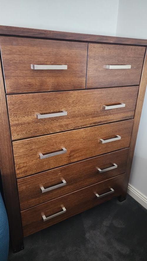 Second-hand Chest of Drawers
