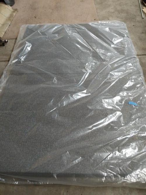 Second-hand Dunlop Double Mattress (Bedframe not included)