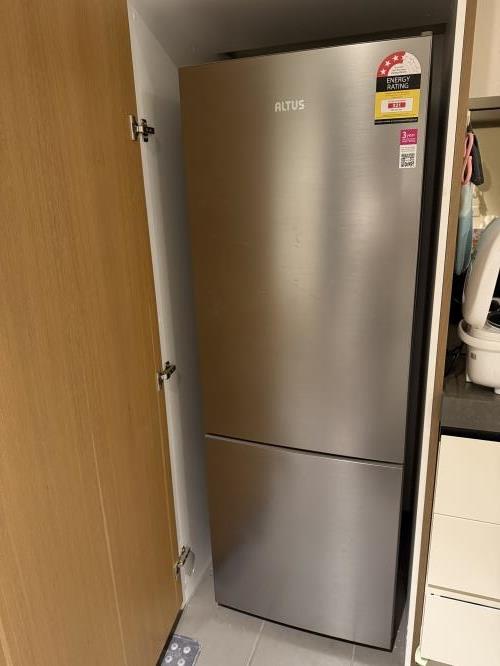 Second-hand Altus 323L Top Mount Fridge