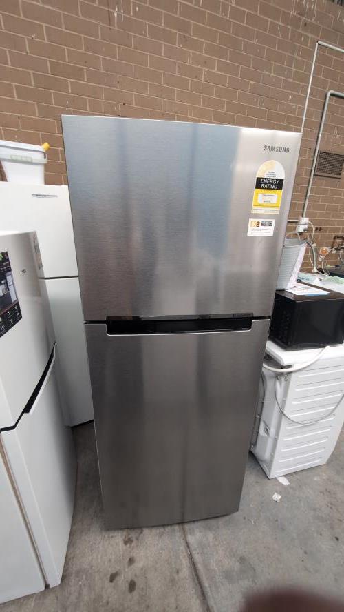 Second-hand Samsung 393L Top Mount Fridge
