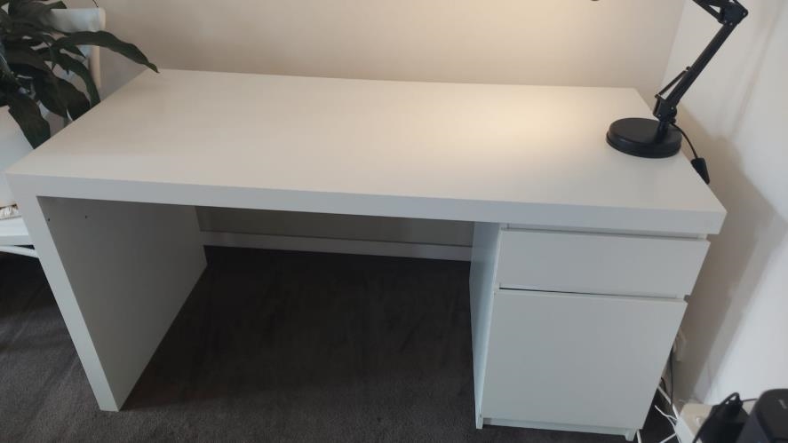 Second-hand IKEA Desk