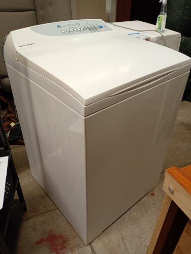 Second-hand Fisher & Paykel 7.5kg Top Load Washing Machine