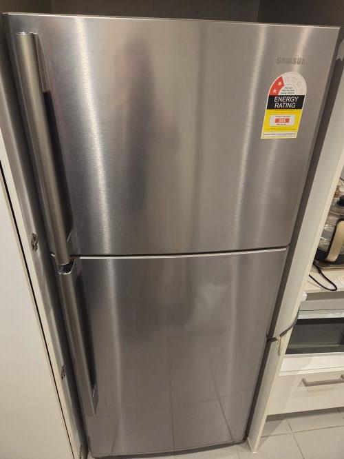 Second-hand Samsung 431L Top Mount Fridge