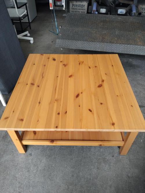 Second-hand IKEA Coffee Table