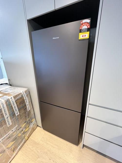Second-hand Hisense 417L Bottom Mount Fridge