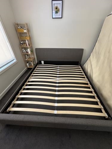Second-hand King Size Bed Frame