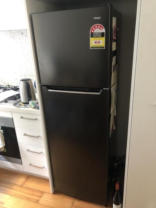 Second-hand Chiq 255L Top Mount Fridge