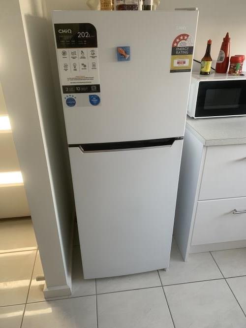 Second-hand Chiq 202L Top Mount Fridge