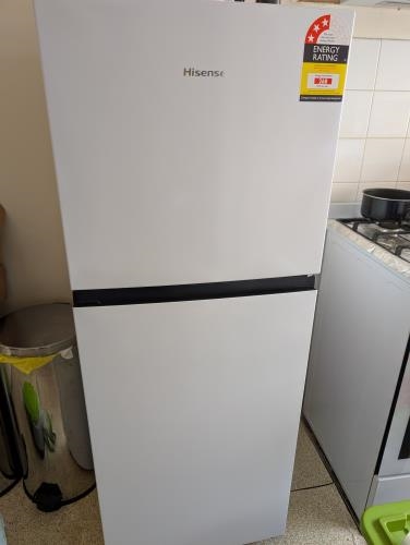 Second-hand Hisense 205L Top Mount Fridge