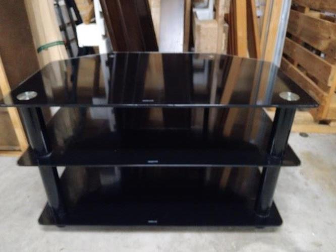 Second-hand TV Stand