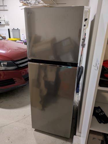 Second-hand LG 243L Top Mount Fridge