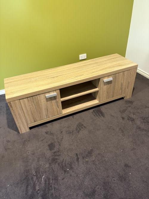 Second-hand Entertainment Unit - Photo 1)