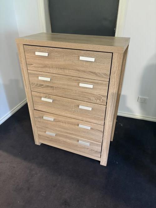 Second-hand Chest of 5 Drawers
