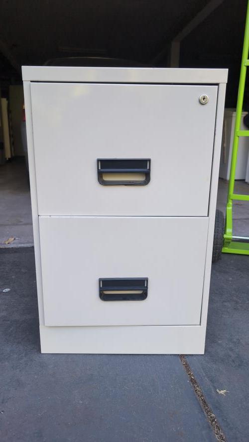 Second-hand Filing Cabinet - Photo 1)