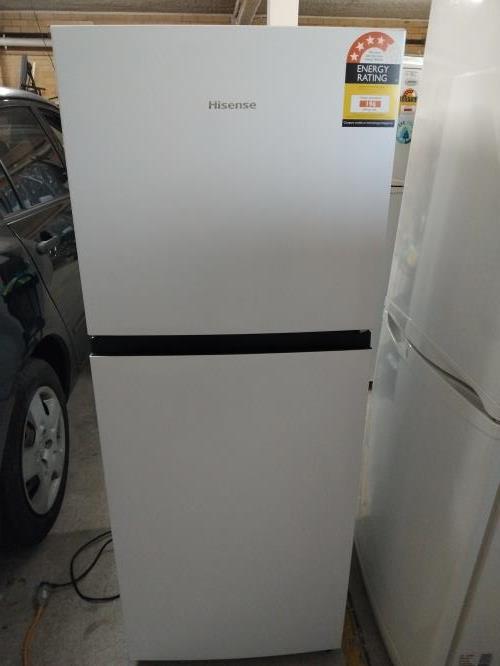 Second-hand Hisense 205L Top Mount Fridge - Photo 1)