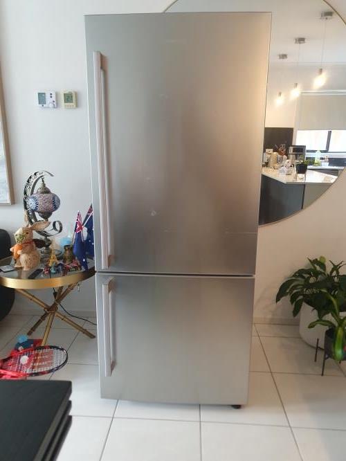 Second-hand Samsung 458L Bottom Mount Fridge