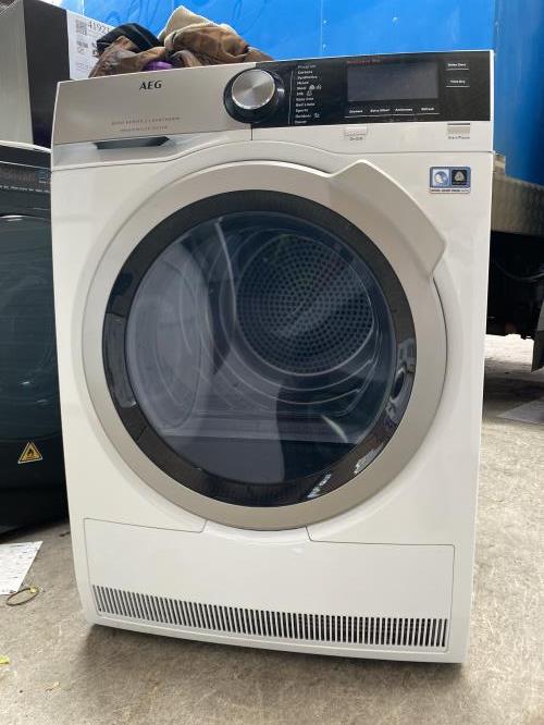 Second-hand AEG 8kg Dryer - Photo 1)