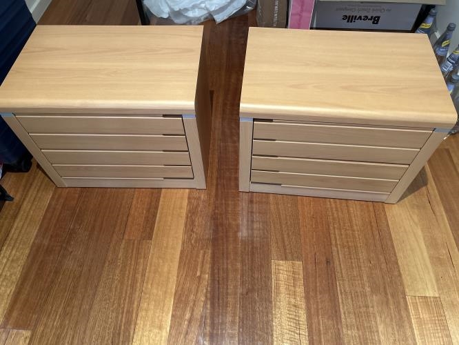 Second-hand Set of 2 Bedside Tables