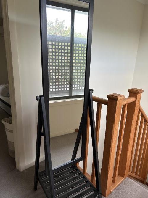 Second-hand Stylish Mirror