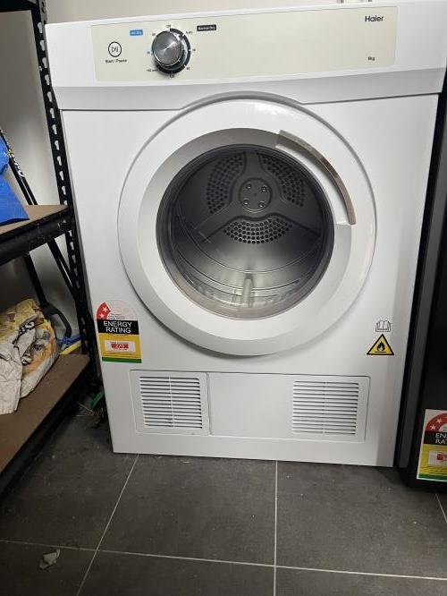 Second-hand Haier 6kg Dryer - Photo 1)