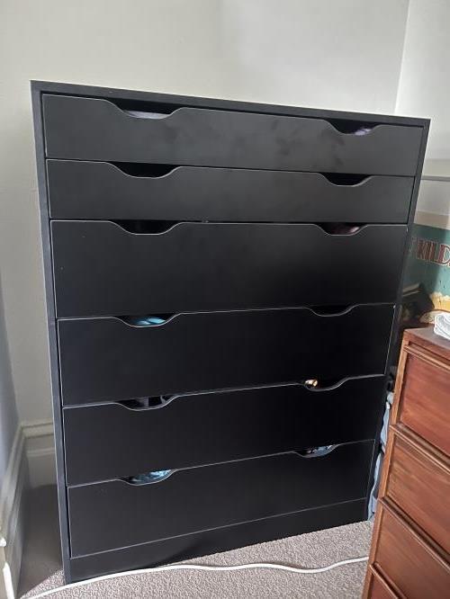 Second-hand Chest of Drawers - Photo 1)