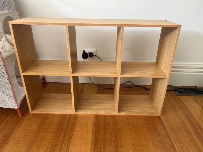 Second-hand Bookshelf - Photo 1)
