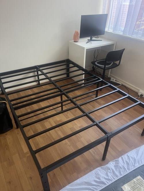 Second-hand Double Bed Frame - Photo 1)
