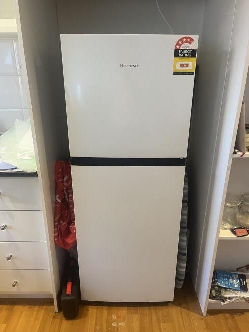 Second-hand Hisense 205L Top Mount Fridge