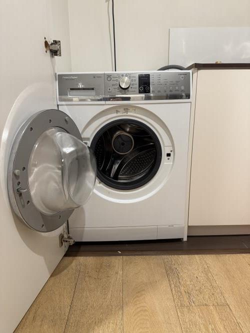 Second-hand Fisher & Paykel 7.5kg Front Load Washing Machine