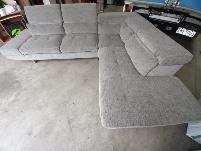 Second-hand L-Shape Couch - Photo 1)