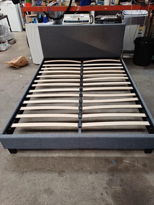 Second-hand Queen Size Bed Frame - Photo 1)