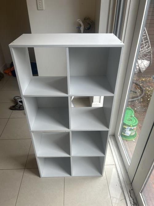 Second-hand Bookshelf - Photo 1)