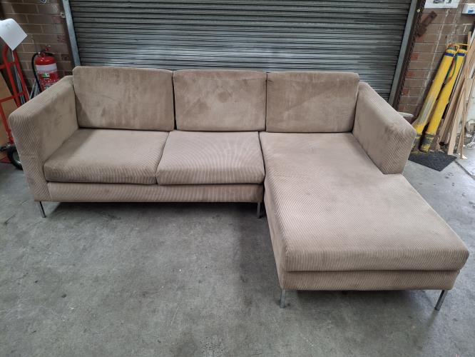 Second-hand L-Shape Sofa - Photo 1)
