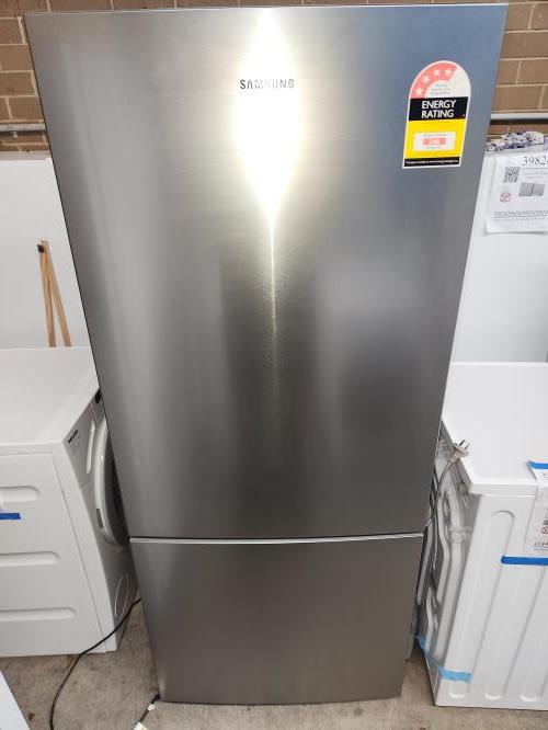Second-hand Samsung 458L Bottom Mount Fridge