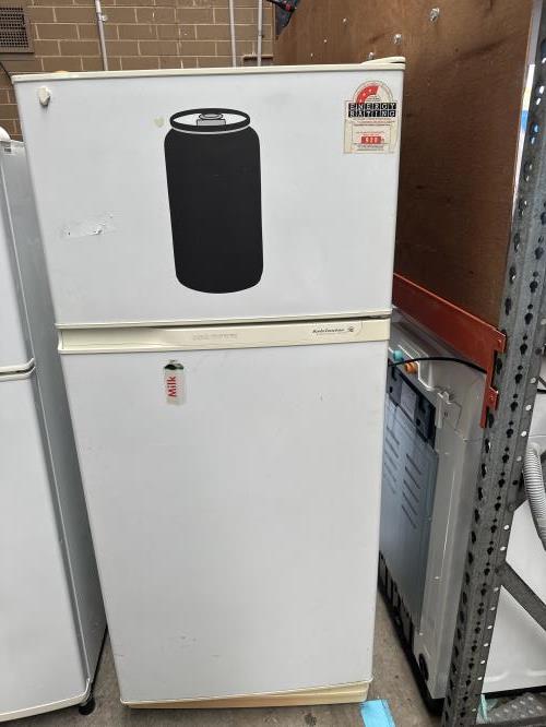 Second-hand Kelvinator 350L Top Mount Fridge