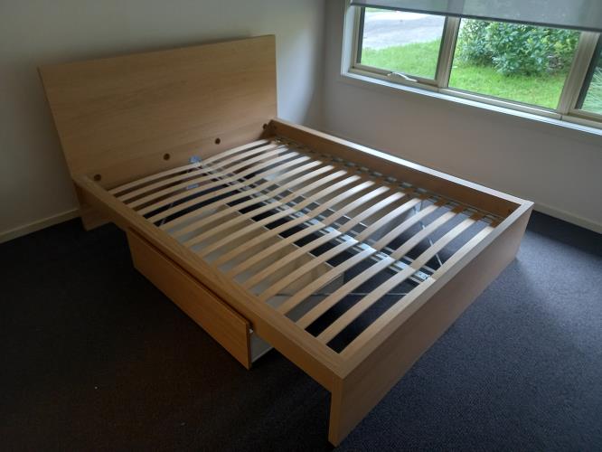Second-hand Queen Size Bed Frame with 2 Storage Drawers - Photo 1)