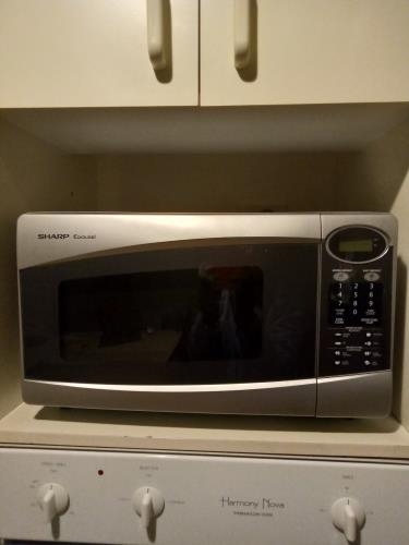 Second-hand Sharp Microwave - Photo 1)