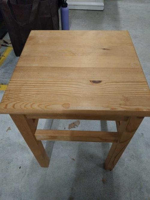 Second-hand Side Table - Photo 1)