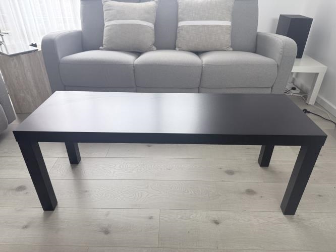 Second-hand Coffee Table - Photo 1)