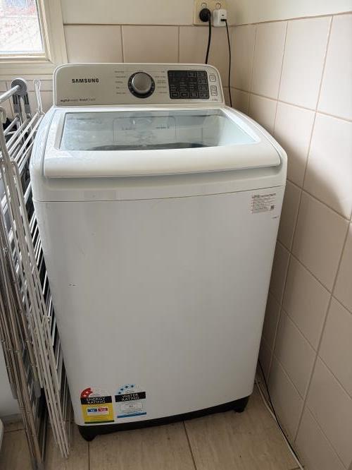 Second-hand Samsung 8kg Top Load Washing Machine - Photo 1)