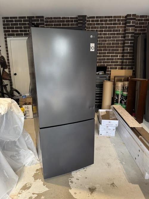 Second-hand LG 420L Bottom Mount Fridge - Photo 1)