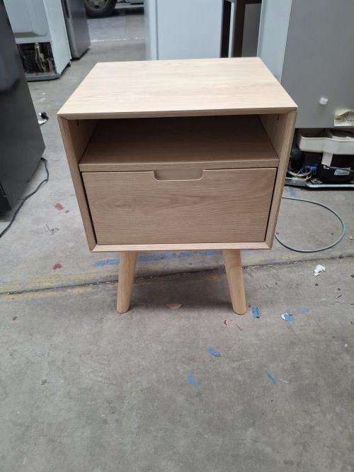 Second-hand Bedside Table - Photo 1)