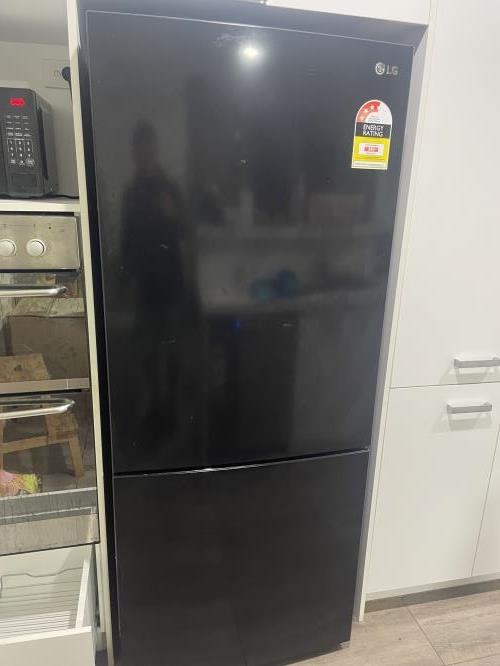 Second-hand LG 403L Bottom Mount Fridge