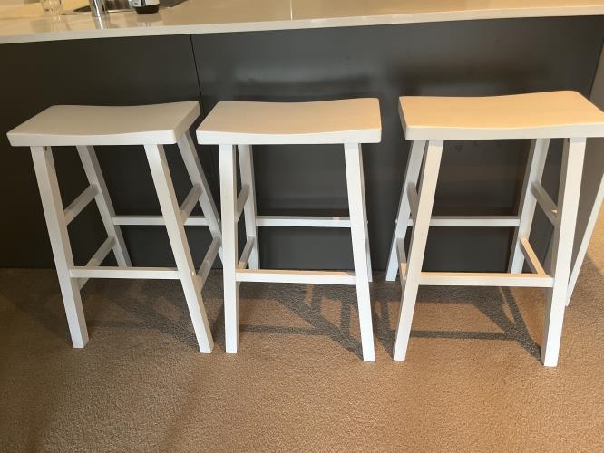 Second-hand Set of 3 Bar Stools - Photo 1)