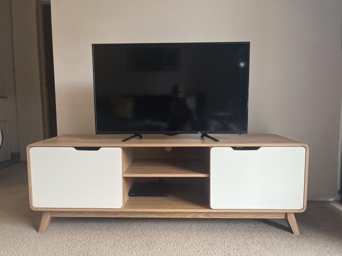 Second-hand Entertainment Unit