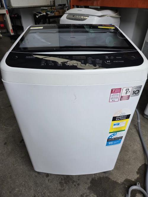 Second-hand LG 6.5kg Top Load Washing Machine - Photo 1)
