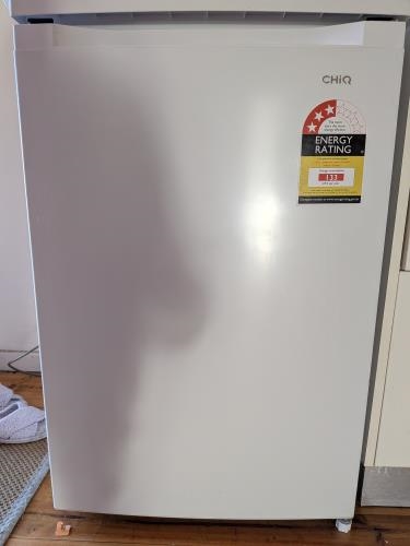 Second-hand Chiq 126L Bar Fridge