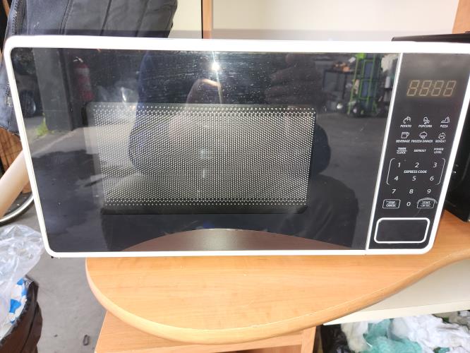 Second-hand Anko Microwave - Photo 1)