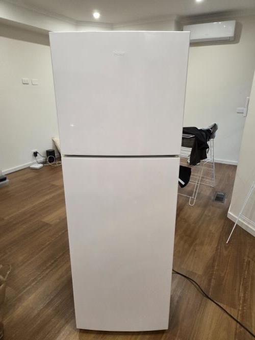 Second-hand Haier 261L Top Mount Fridge