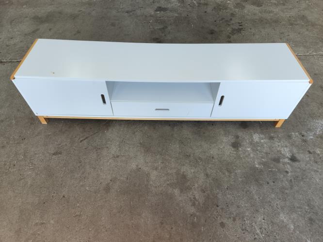 Second-hand Entertainment Unit - Photo 1)